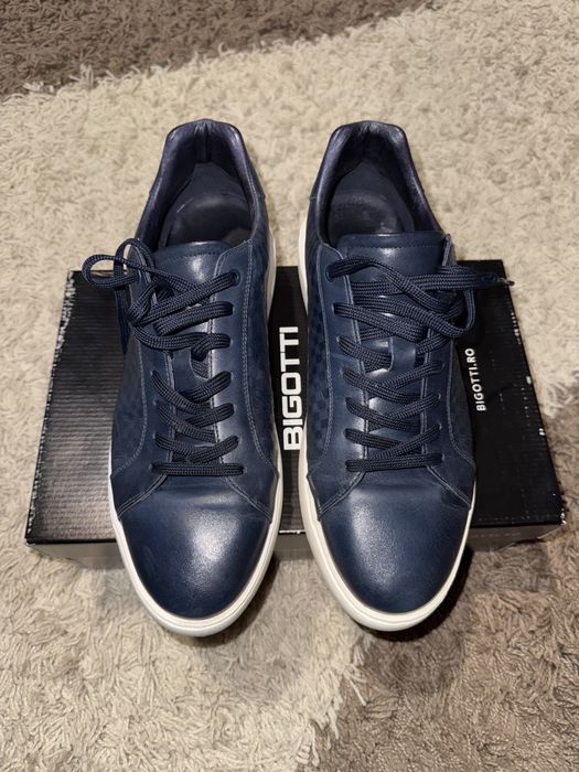 Sneakers piele Bigotti barbati , albastri , marimea 45.