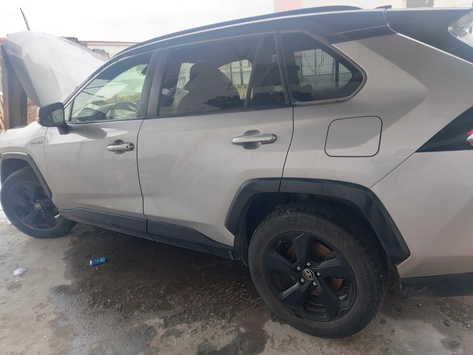 На Части Toyota rav4 XA50 hybrid Тойота Рав4