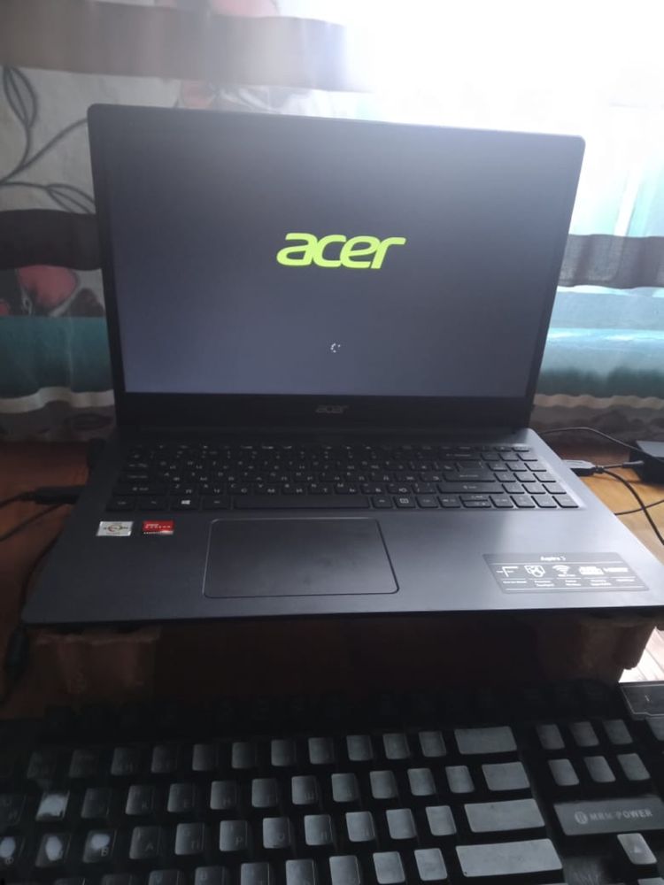 Ноутбук  Acer