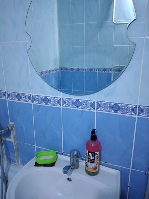 Сдаю двухкомнатную и однокомнатную  квартиры посуточно  чек WIFI