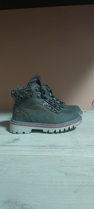 Детски ботуши номер 23