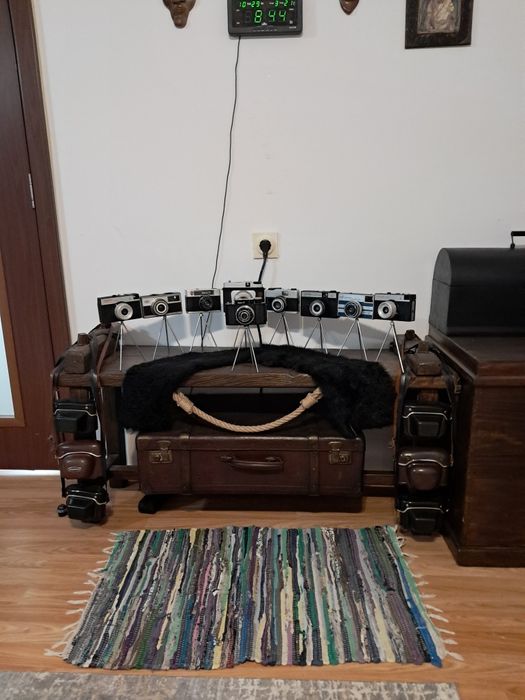 Колекция ретро фотоапарати