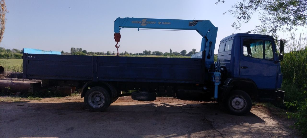 Manipulyator sotiladi 3 tonali 5metrli 1997 yil  prabeg 0000