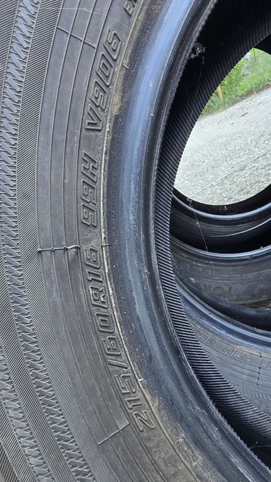 Set 4 anvelope iarnă Yokohama BluEarth*Winter V906 215/60 R16 99H XL (