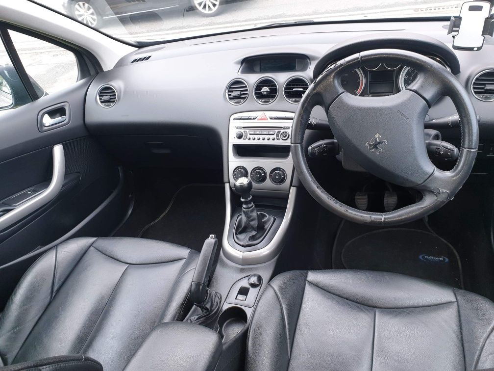 Пежо 308 СВ Комби 2.0 хди дизел 136кc на части Peugeot 308sw