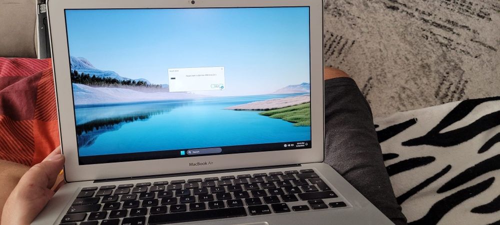 Laptop macbook i5