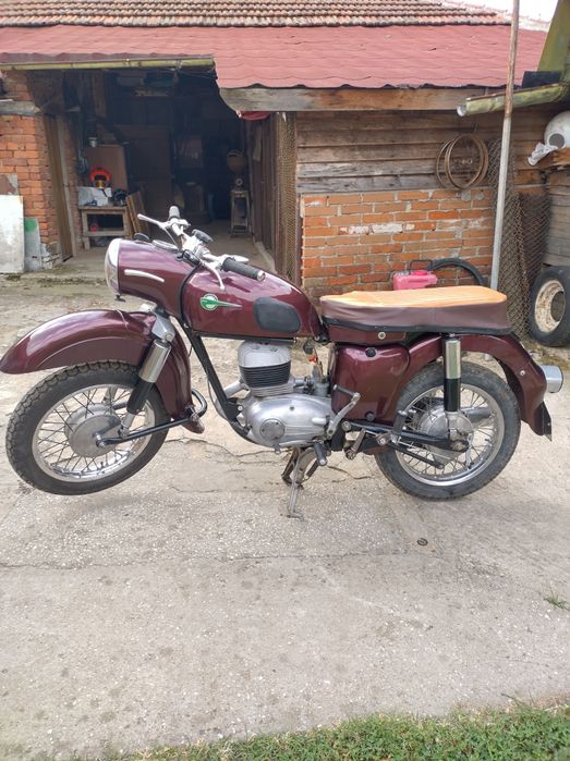 Продажба на мотори