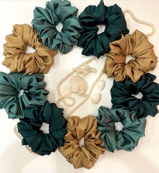 Банты для волос большие на резинке из шёлка Армани и х/б.