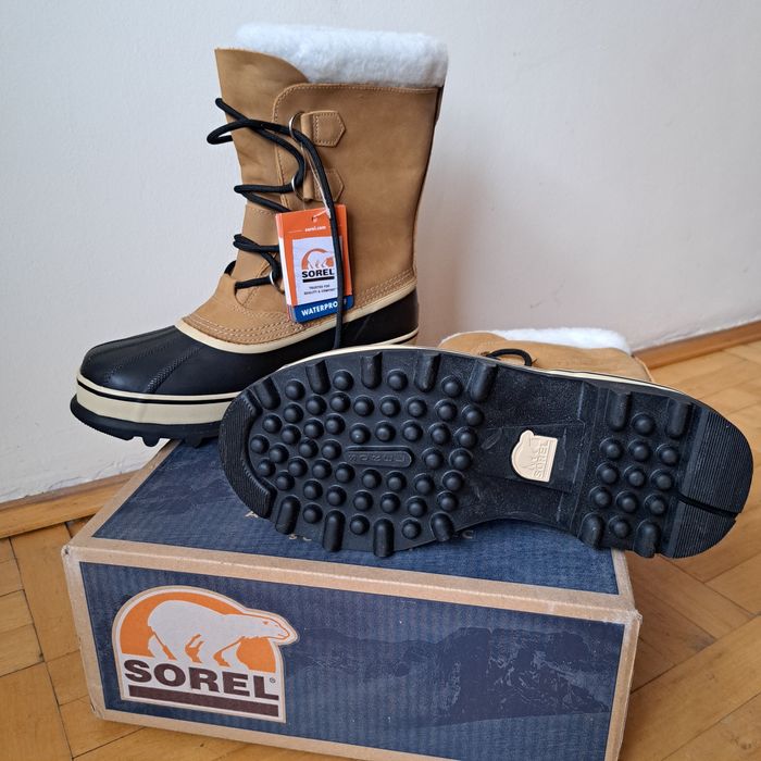 De vanzare bocanci munte Sorel cauciuc natural, piele nubuc, facuti ma