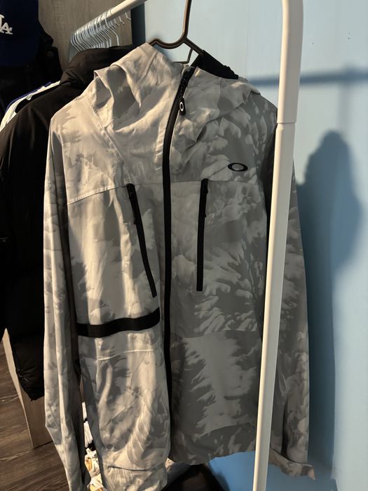 Oakley TC Earth Ski Jacket Shell Grey Mountain Tie Dye