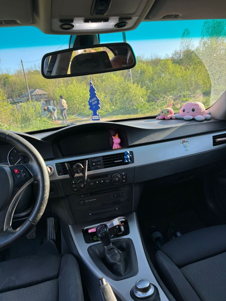 Vând Bmw e90 2.0d