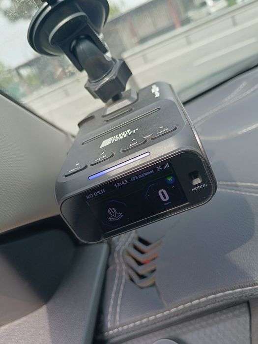 Продам 2025 Silverstone Dopler Pro WiFi F1 ест оригинал идеал