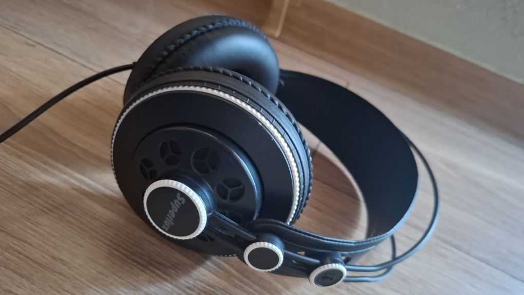 Слуашлки Superlux HD681F