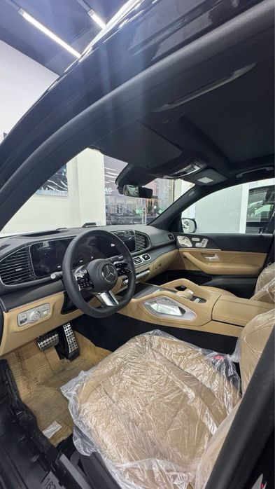 Mercedes-Benz GLS 450 год 2025