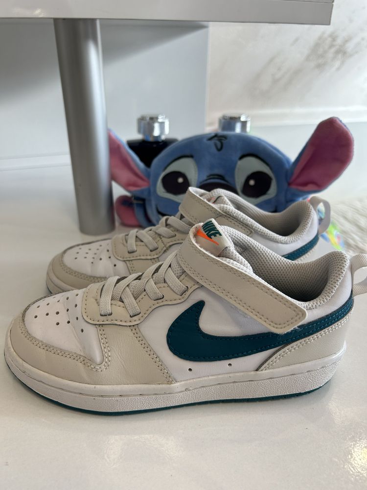 Кецове Zara stitch 40лв маратонки найк 40лв 31/32номер