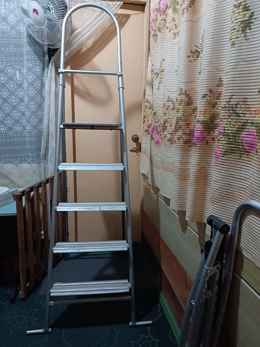 Продается стремянка
