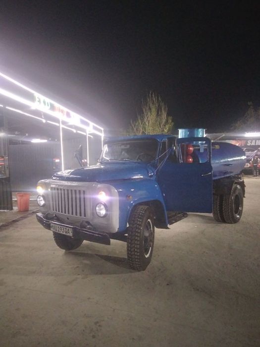 Qamashi:Gaz 53 vodavoz 5t sotiladi 1988 yil 6 balon yangi