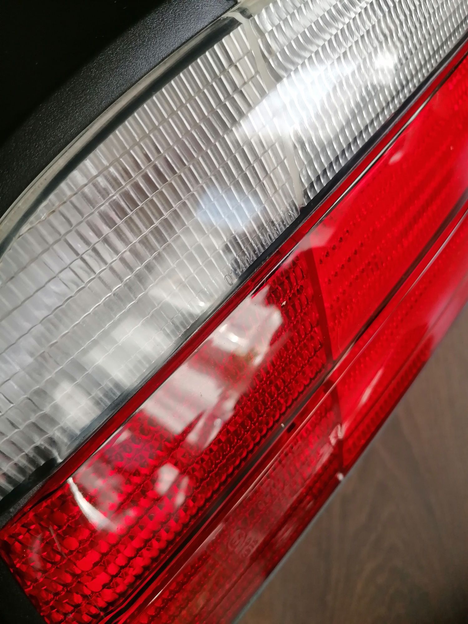 Нови стопове за БМВ Е36 Купе  bmw e36 facelift Светли