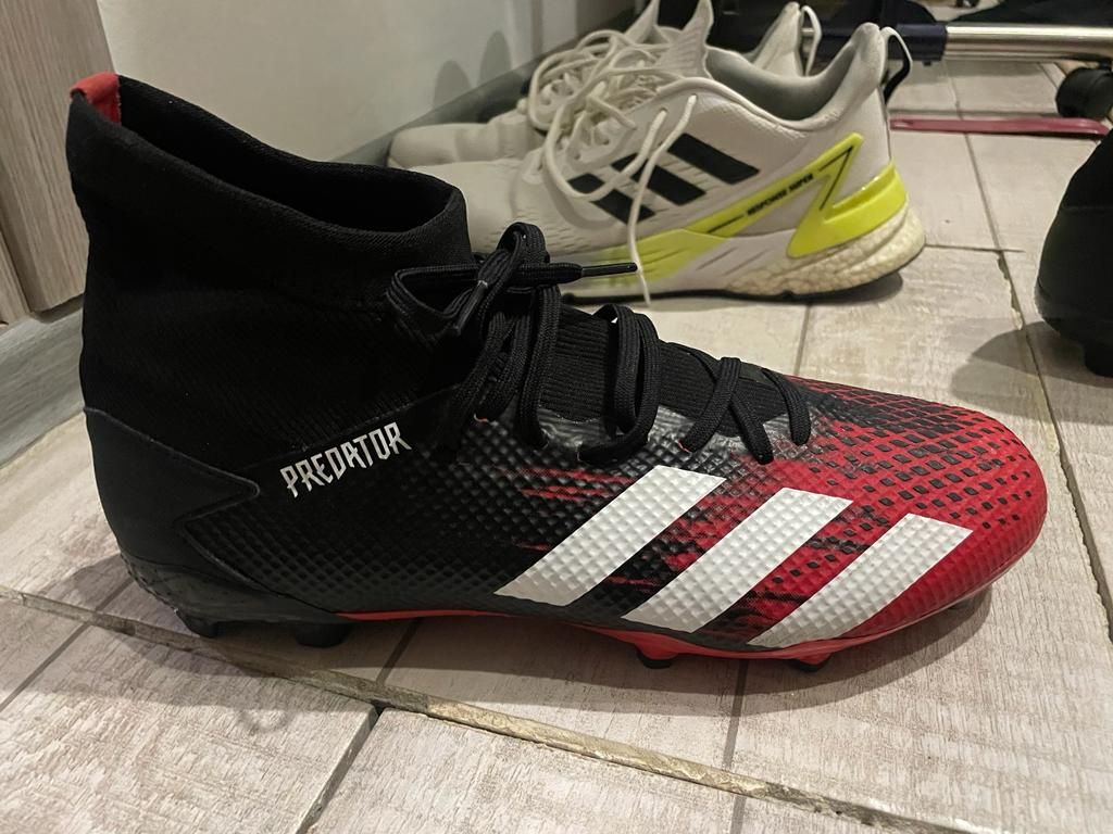 Бутсы Adidas Predator