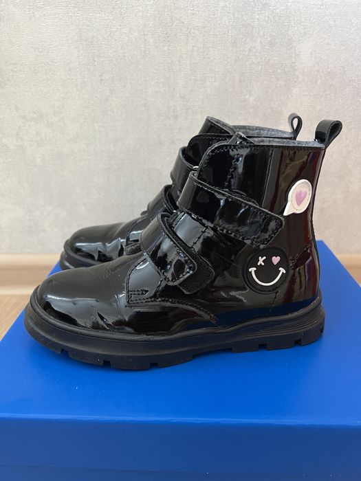 Новые демисезонные ботинки 31 размер