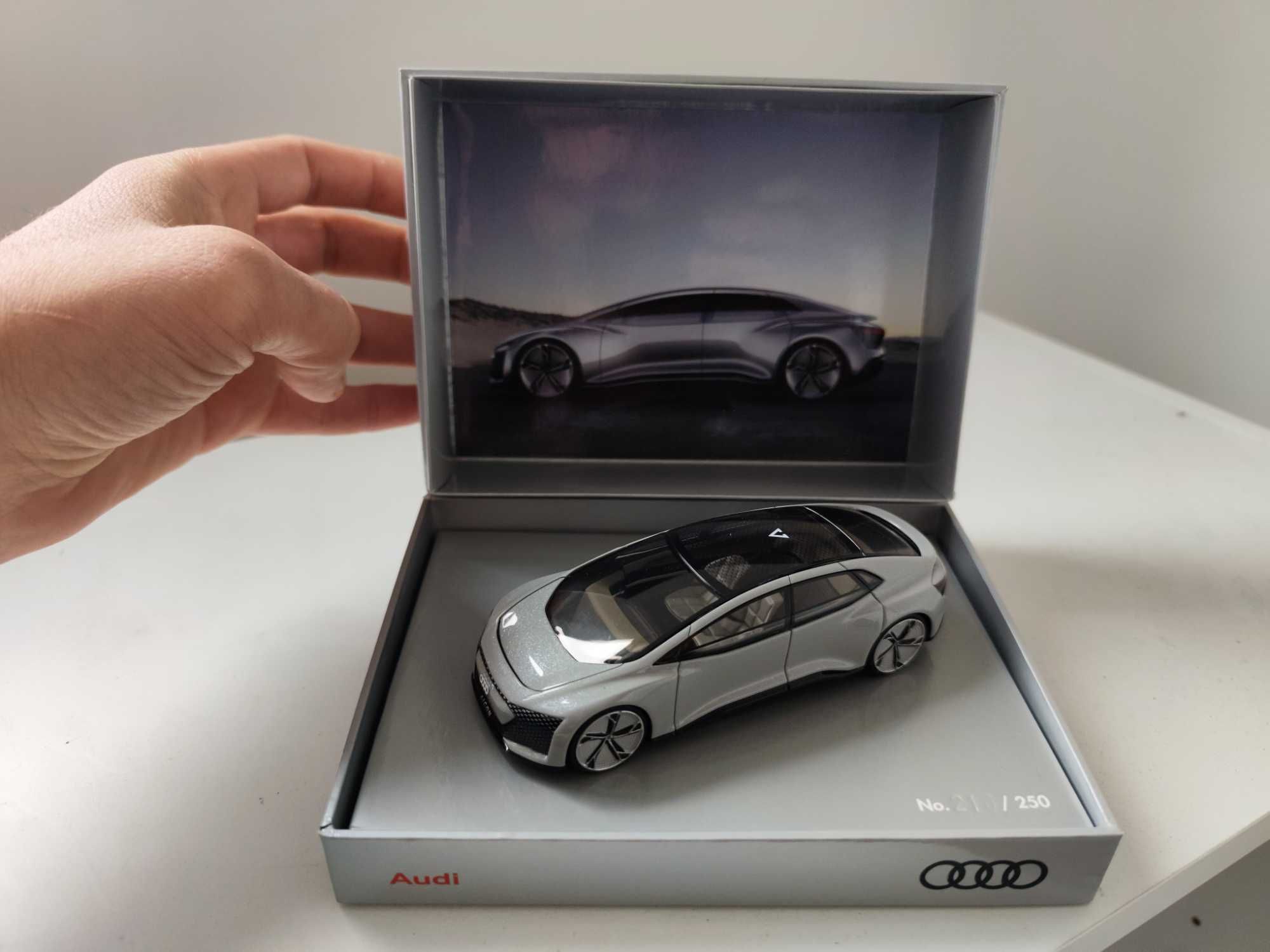 Audi Aicon 1:43 за колекционери