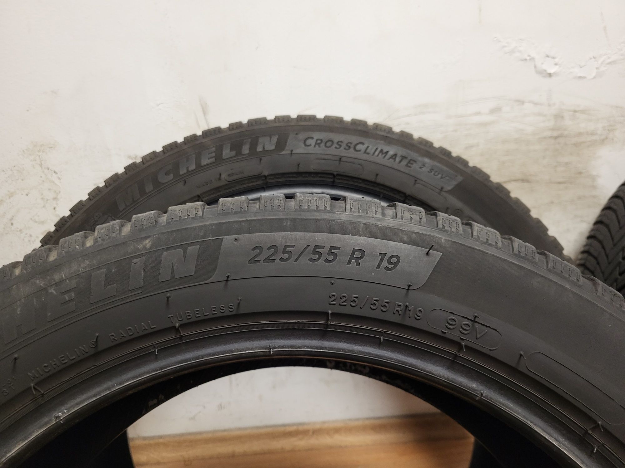 225/55/19 Michelin / Bridgestone всесезонни гуми