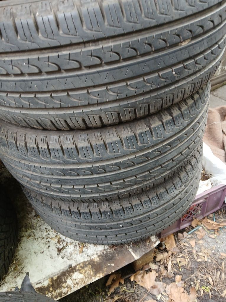 4бр. Гуми "Goodyear  235 55 18 SUV