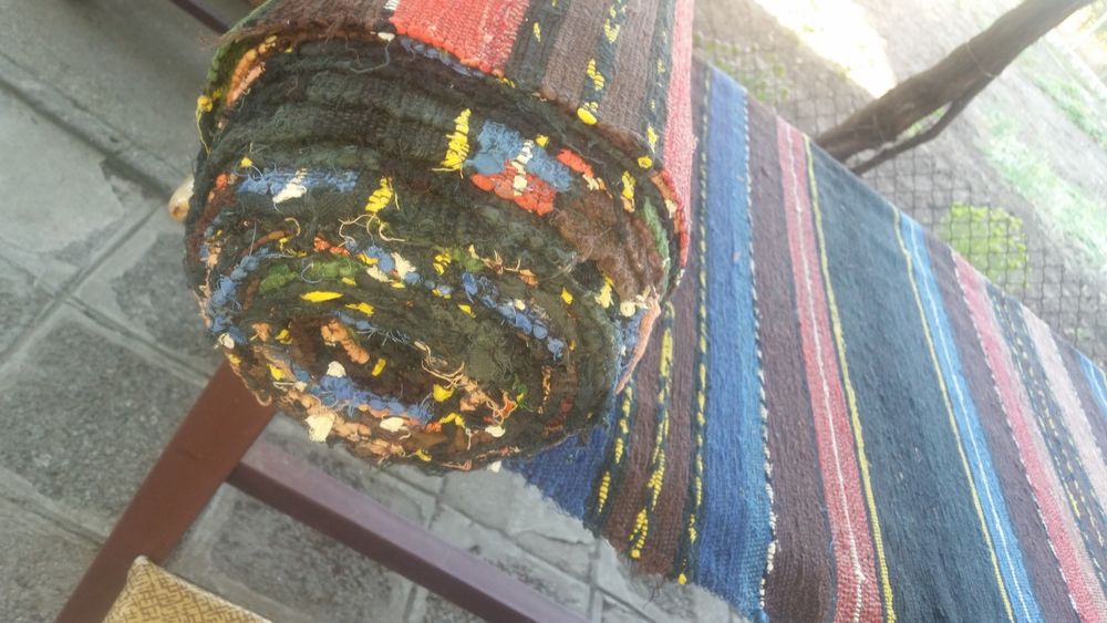 Битова пътека, ръчно тъкана