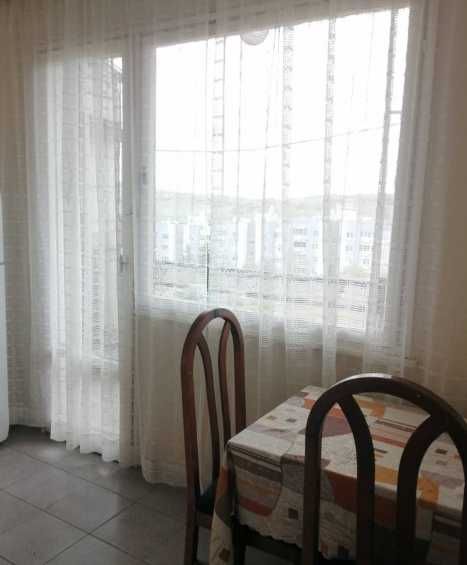 Дава се под наем Двустаен апартамент в Бургас, Меден рудник - зона А - 65 кв.м за 150 € - Снимка #1