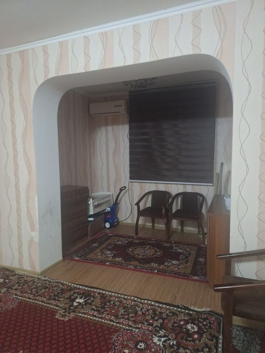 Квартира ижорага берилади 1 этаж 2хоналик мелодия бекати