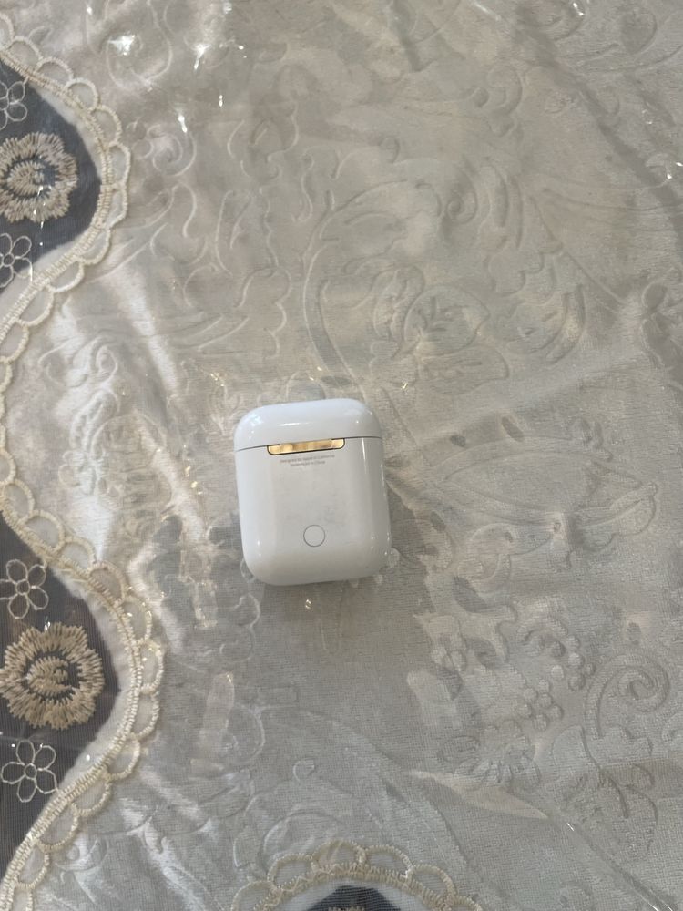 продам эйрподсы 2 оригинал