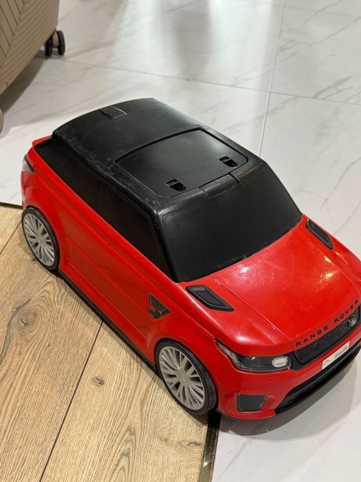 Чемодан детский б/у