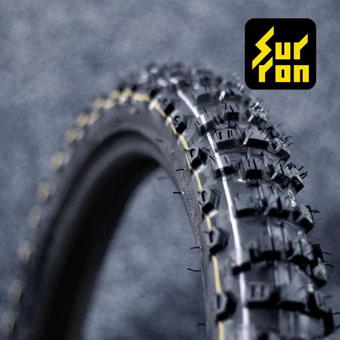 Стокови OFFROAD гуми за Surron LBX 2024