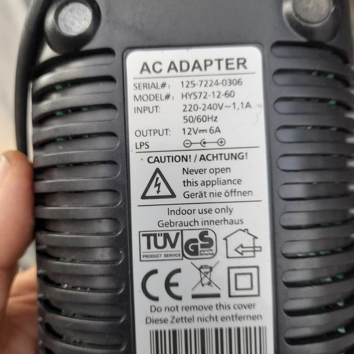 Trasformator de la 220v la 12v