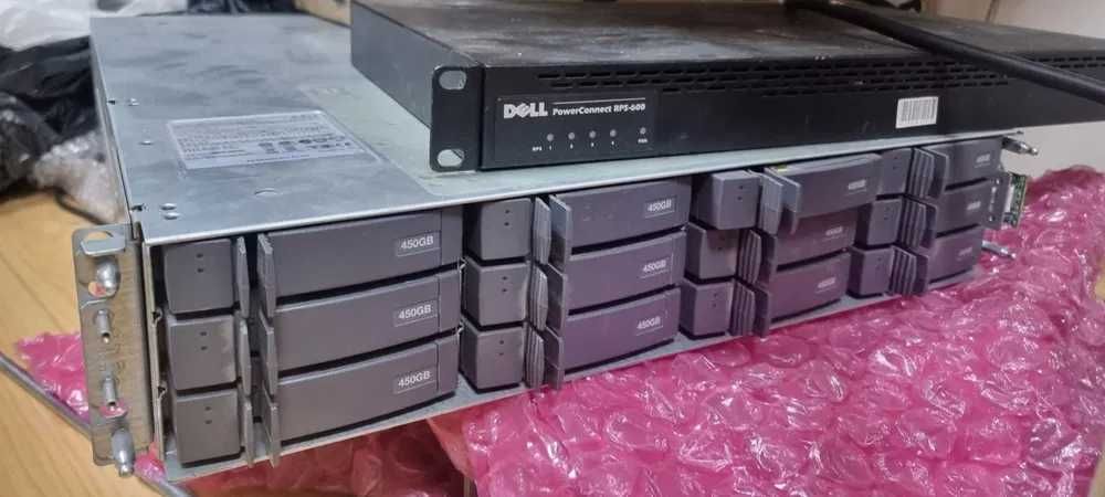 2 броя Сториджи netapp fas2020