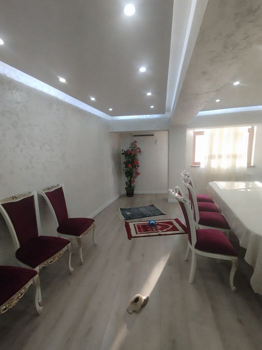 Очень срочо и дёшево! большая квартира, Мед Городок.