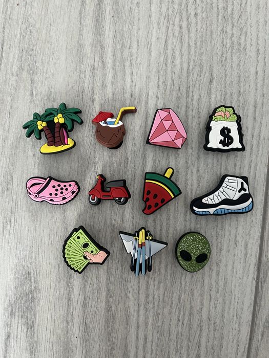 Джиббитсы значки для крокс