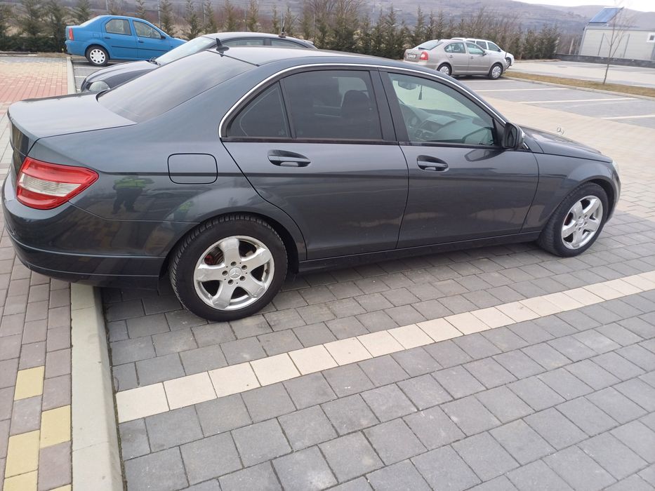 Mercedes Benz C 220