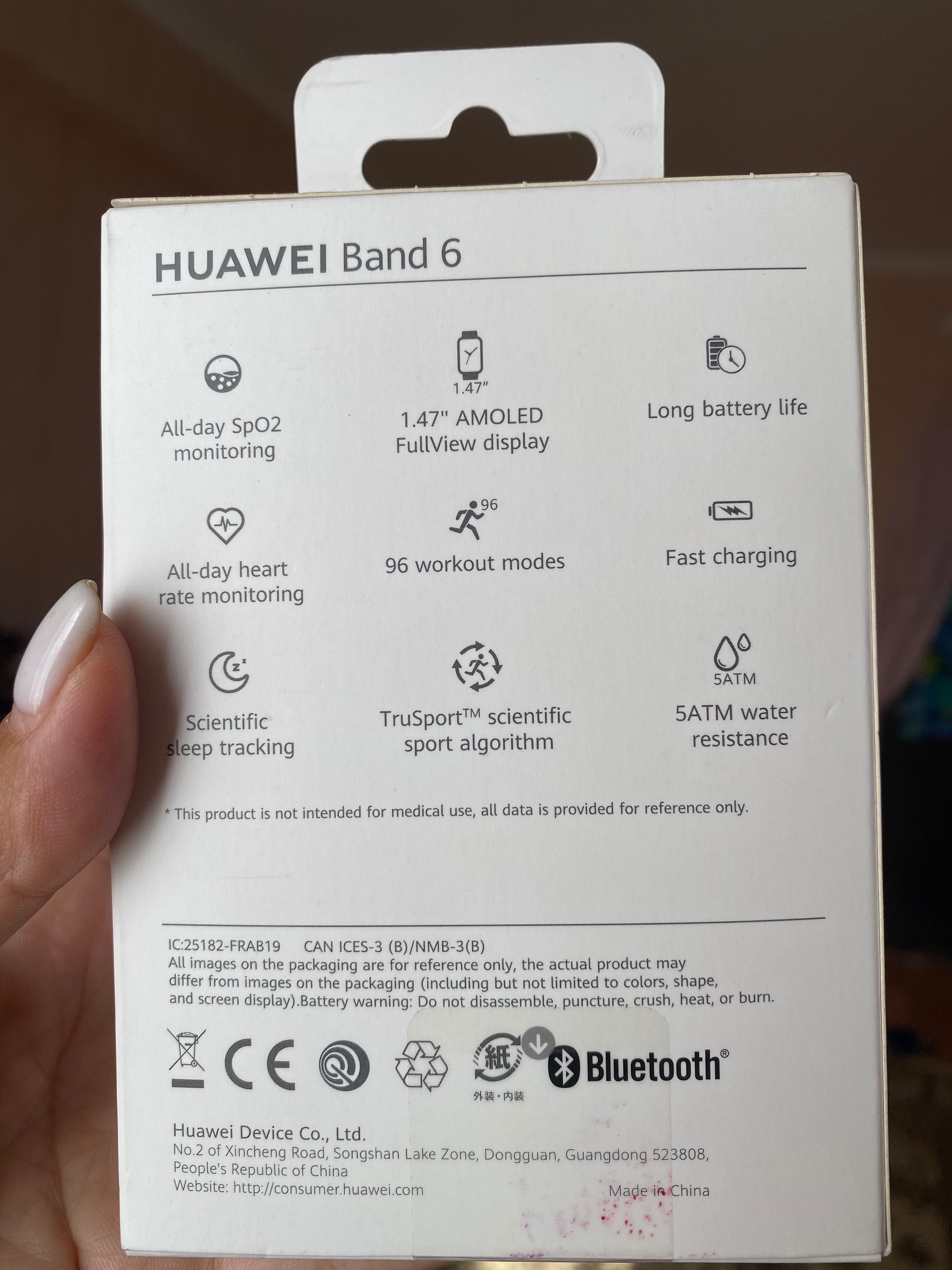 Фитнес браслет Huawei band 6