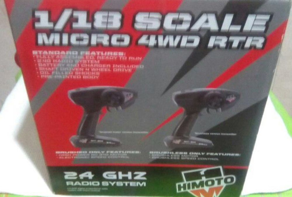 Гоночная машина на пульте управления 1:18.