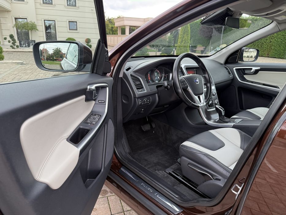 Volvo_XC60 2.0D An 2015 Summum Edition