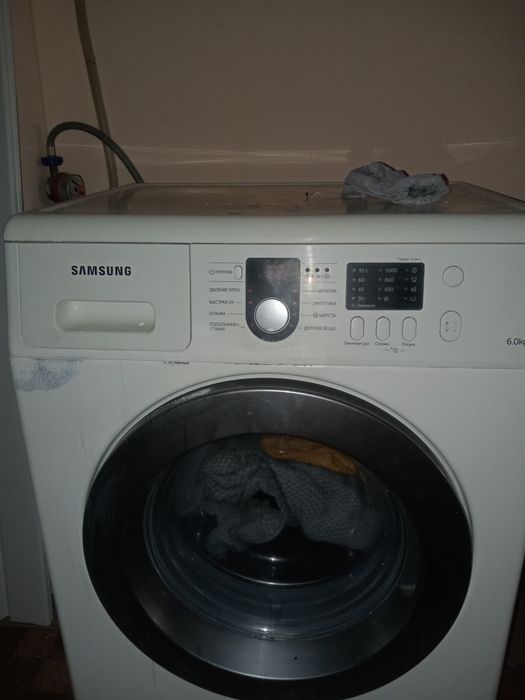 Возьму девушку одну