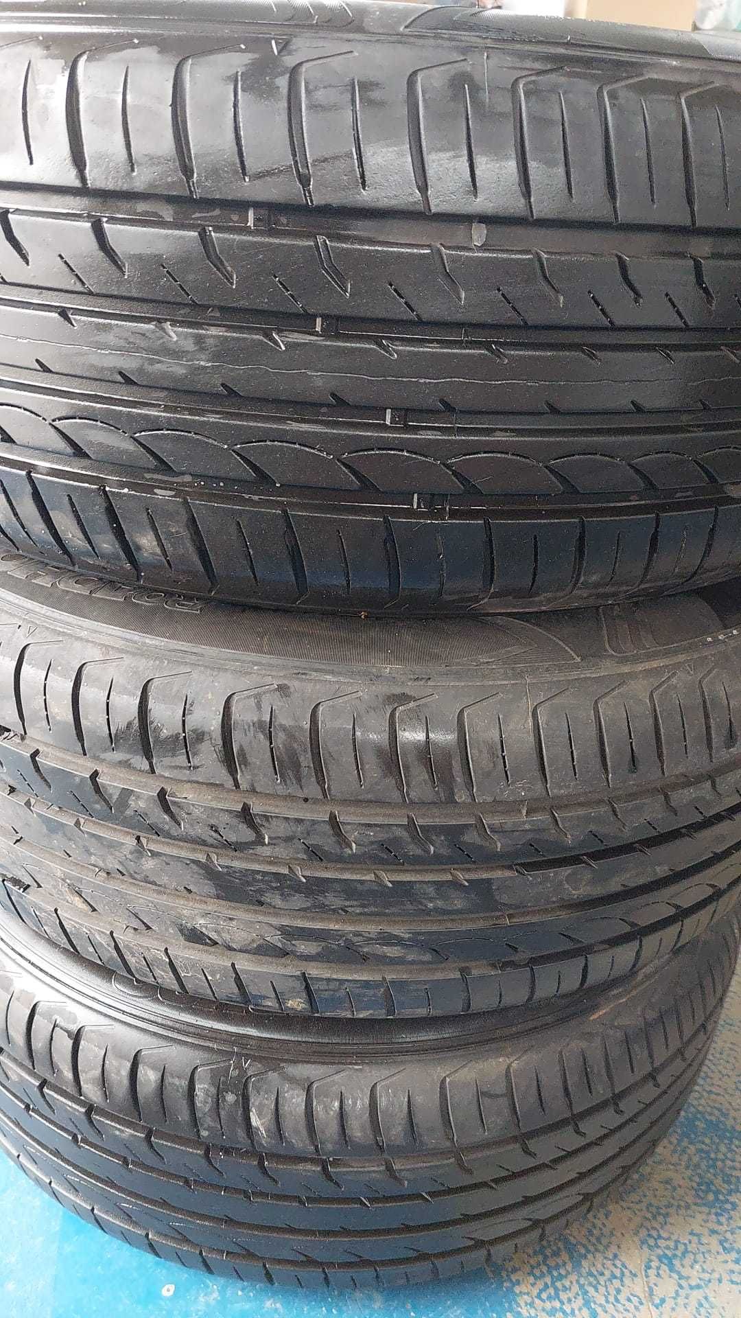 Гуми с джанти 205/55R16 за Mercedes-Benz