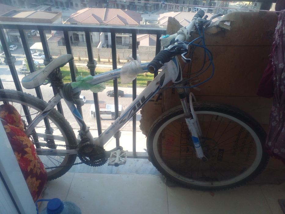 Velosiped sotiladi