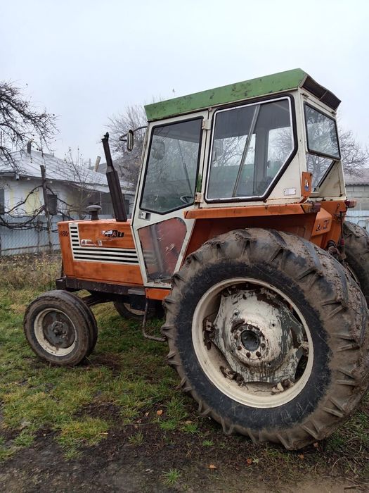 Vand tractor fiat 880 recent adus