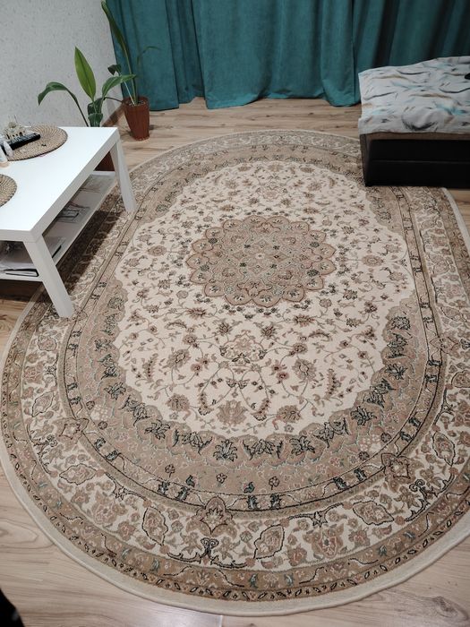 Продам ковёр 2/3