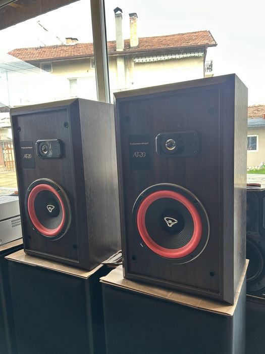 Тонколони Cerwin Vega AT 20