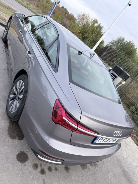 Audi A6 35 tdi Hibrid.