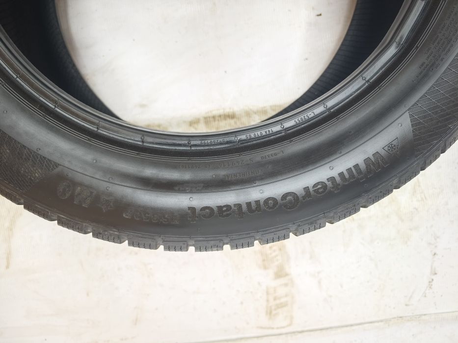 Anvelope 225/55/17 iarna Continental