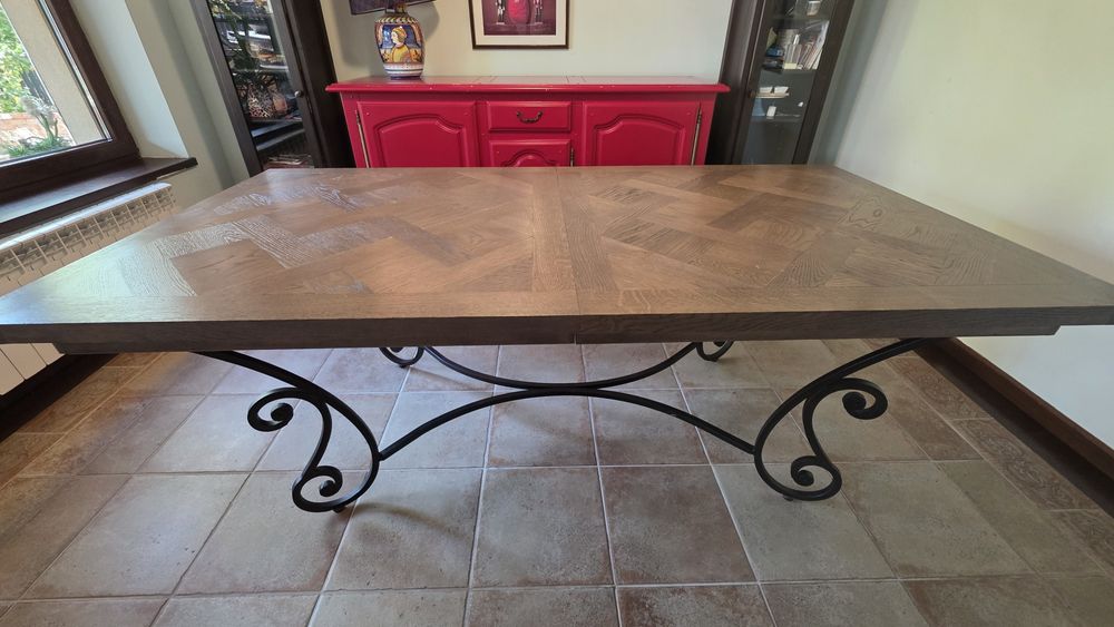 Masa extensibila lemn masiv cu baza din fier forjat